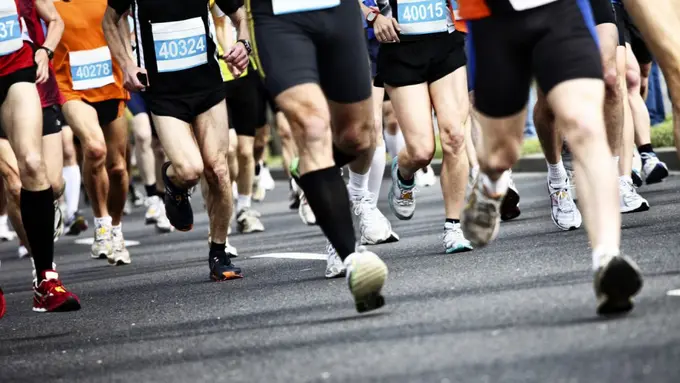 Orang-orang Ini Buktikan Usia Senja Bukan Halangan untuk Maraton