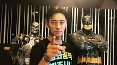 Ju Ji Hoon Melokal di Bali, Beli Bensin Eceran dan Pakai Sandal Jepit Jadi Sorotan