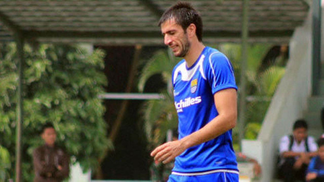 Vladimir Vujovic tagih janji Aher soal bonus Rp 1,5 miliar