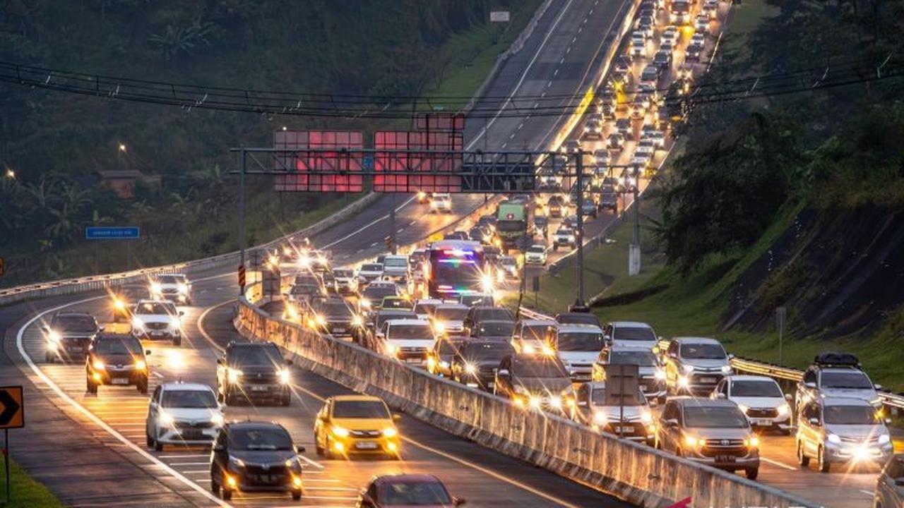 Jasa Marga Imbau Pemilir Pastikan Saldo e-Toll Cukup untuk Hindari Antrean Panjang