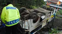Sopir Bus Maut Giri Indah Selamat karena Melompat?