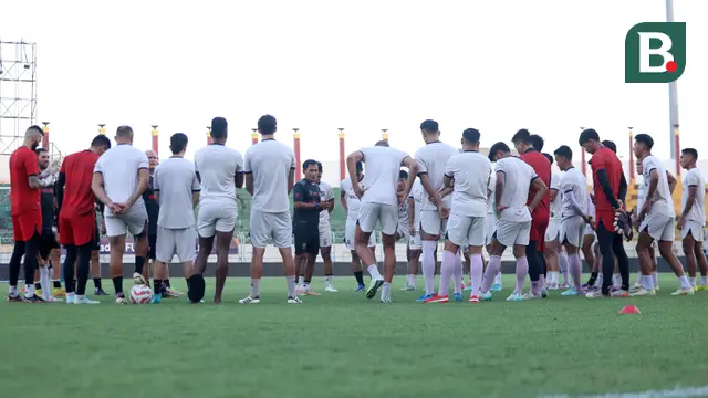 Official Training Madura United