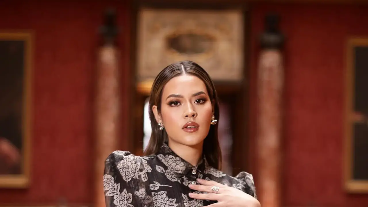 Inspirasi Gaya Raisa Kenakan Dress dan Blouse Print, Jadi Inspirasi Tampil Elegan di Hari Lebaran
