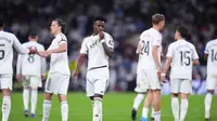 Vinicius Junior merayakan golnya ke gawang Deportivo Alaves, Rabu (22/4/2026) (AP Photo/Manu Fernandez)