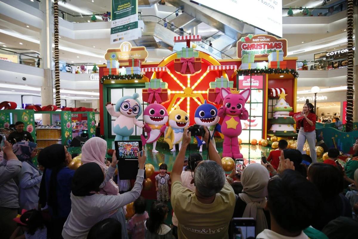 Pertama di Indonesia, Meet and Greet Pinkfong Baby Shark Spesial Natal & Tahun Baru Hadir di Kota Kasablanka