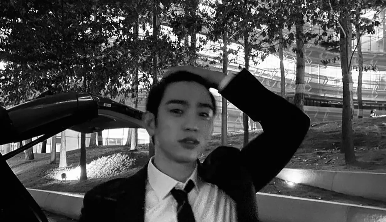 Park Jinyoung memulai debutnya sebagai idol bersama dengan JJ Project pada tahun 2012 dan kemudian bergabung di GOT7 pada 2014. (FOTO: instagram.com/jinyoung_0922jy/)