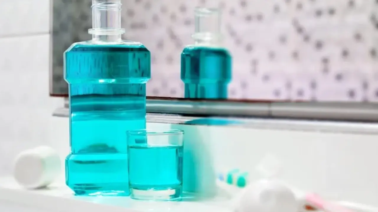 Produk Mouthwash