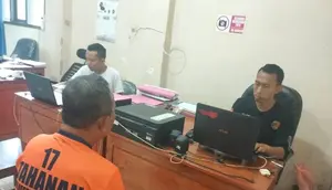 Penjual Motor Gelap Mata Bacok Pembeli
