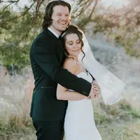 ilustrasi pernikahan/copyright unsplash/Brooke Cagle