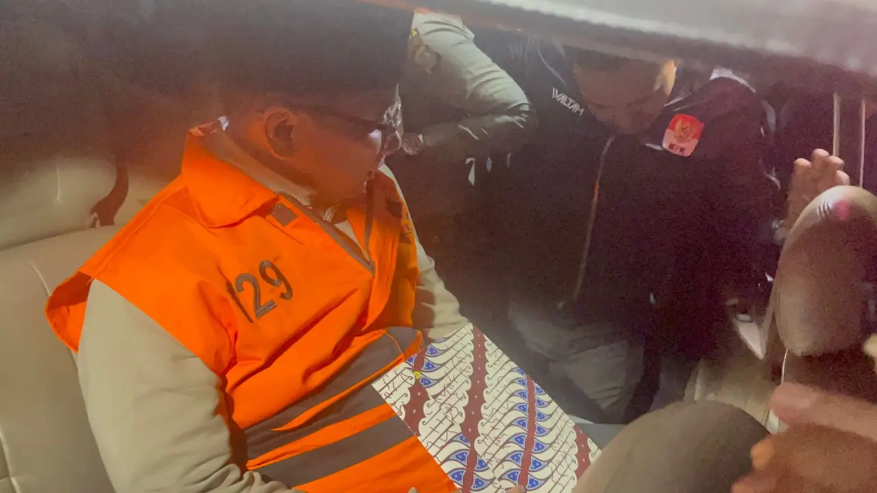 Mantan Menag Yaqut Cholil Qoumas Ditahan kasus dugaan korupsi kuota haji