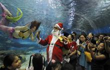Putri Duyung' dan 'Santa Claus' hibur anak-anak