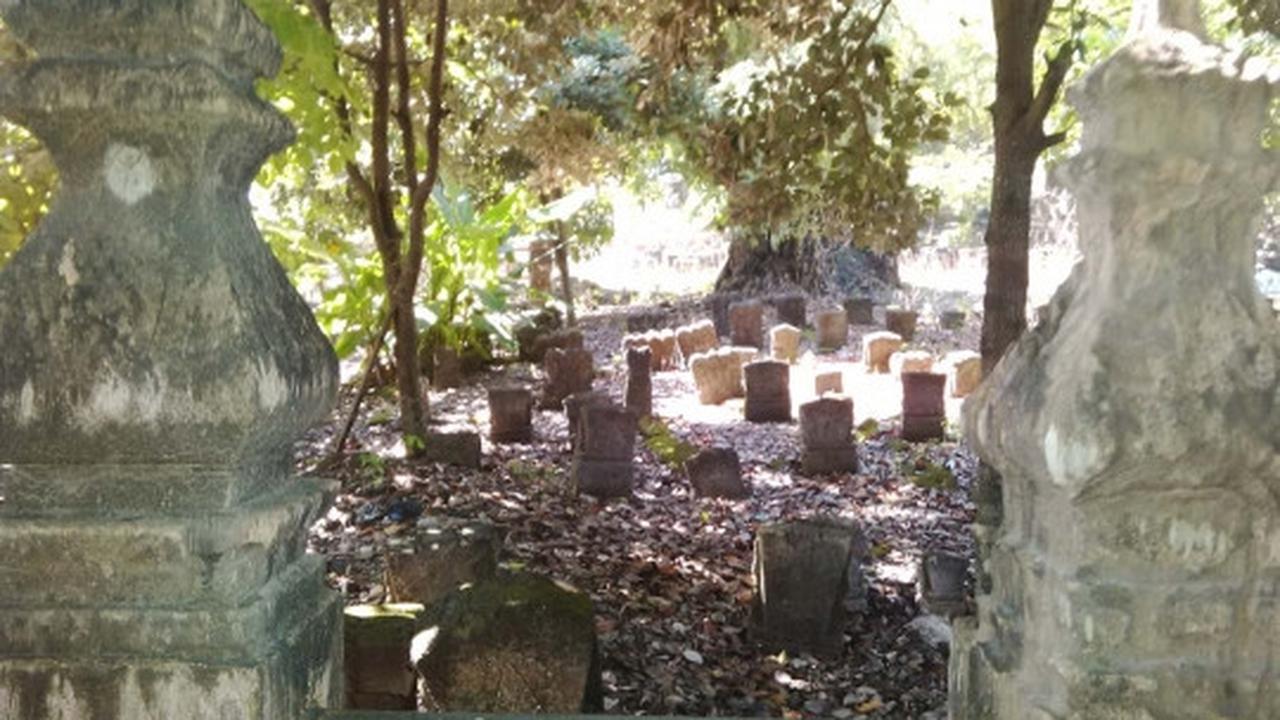 Menelusuri jejak Wali Songo di Makam Sunan Drajat
