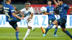 Real Madrid gagal meraih kemenangan usai ditahan imbang oleh Club America di laga uji coba pramusim di Oracle Park, San Francisco, Amerika Serikat, Rabu (27/7/2022). Tim asuhan Carlo Ancelotti itu ditahan imbang Club America dengan skor 2-2. (AP/Godofredo A. Vásquez)