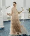 Kenakan semi abaya dengan material tille, gaya manis Kahiyang Ayu begitu memikat. [Foto: Instagram/ Kahiyang Ayu]