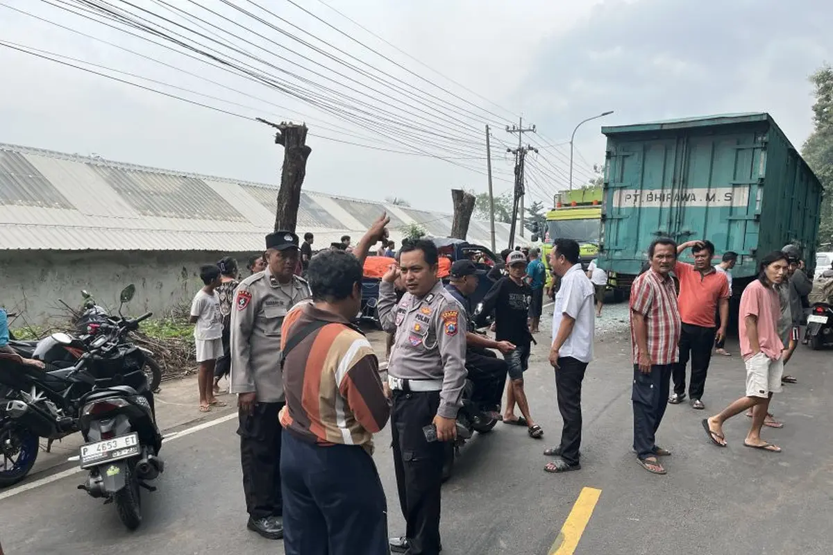 Kecelakaan Adu Banteng
