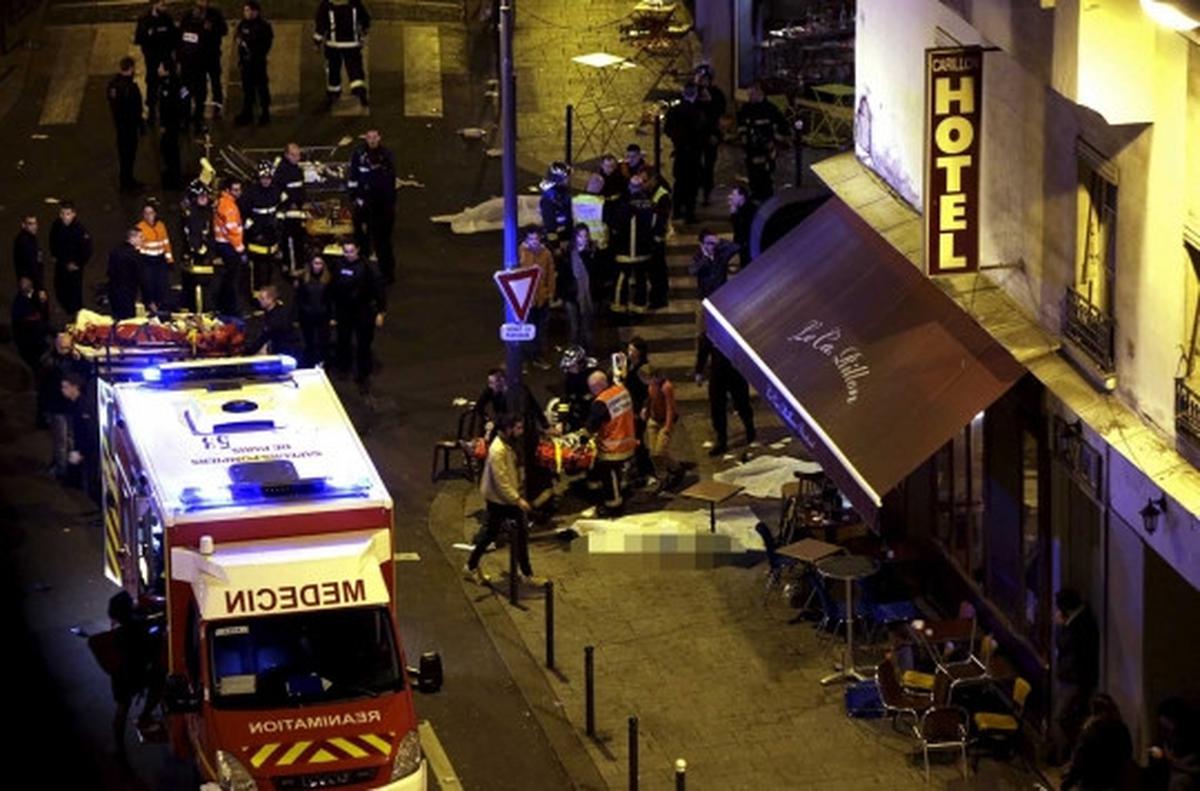 Kepanikan ribuan warga Paris diteror bom dan serangan beruntun