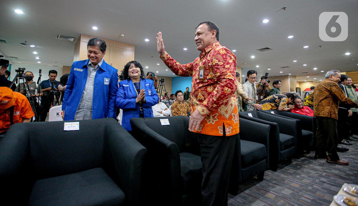 Selain Ketua KPK Firli Bahuri beserta Ketua KPU Hasyim Asy'ari dan Ketua Bawaslu Rahmat Bagja, dalam peluncuran kampanye ini juga dihadiri sejumlah perwakilan partai politik dan lembaga lainnya. (Liputan6.com/Faizal Fanani)