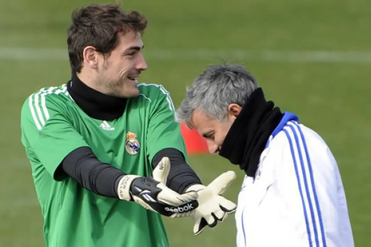 Casillas Akui Tidak Pernah Bicara dengan Jose Mourinho