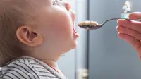 Ilustrasi makan anak (Foto:Shutterstock).