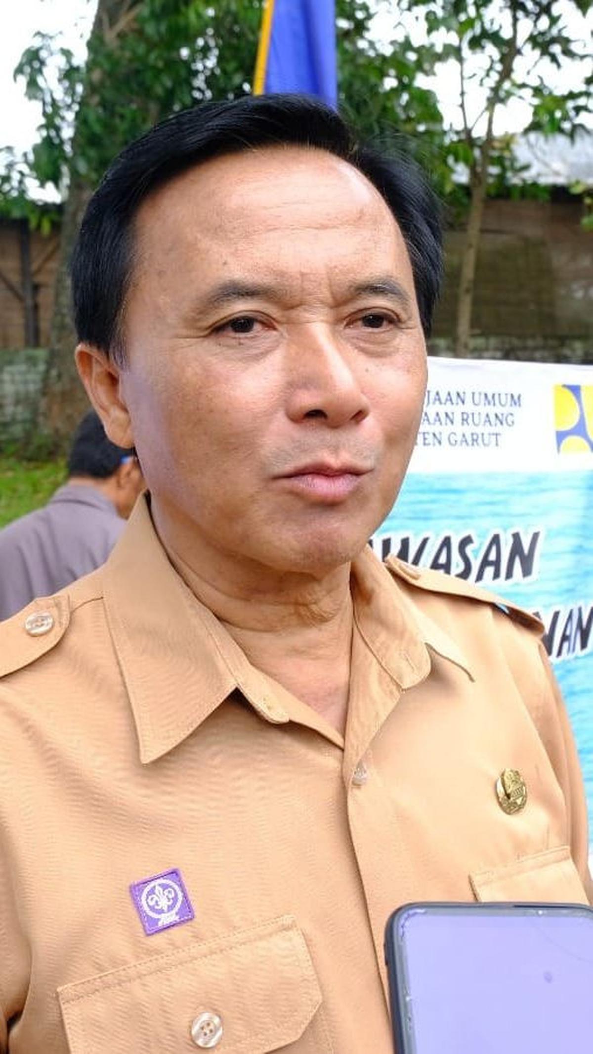 Inspektur Inspektorat Garut Toni Somantri mengatakan bahwa saat ini pihaknya memang sedang melakukan audit ketaatan SKPD. Proses itu dilakukan kaitan dengan kedisiplinan pegawai, pertanggungjawaban keuangan, sampai dengan kebijakan SKPD.