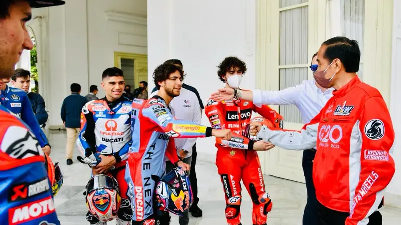 Presiden Jokowi Terima Pembalap MotoGP di Istana Negara