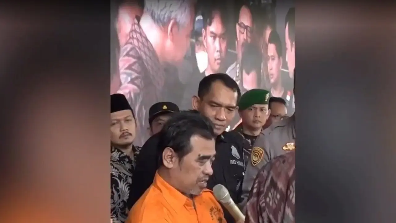 Wildan Mashuri saat diamankan di Polres Batang, Jawa Tengah. (Istimewa)