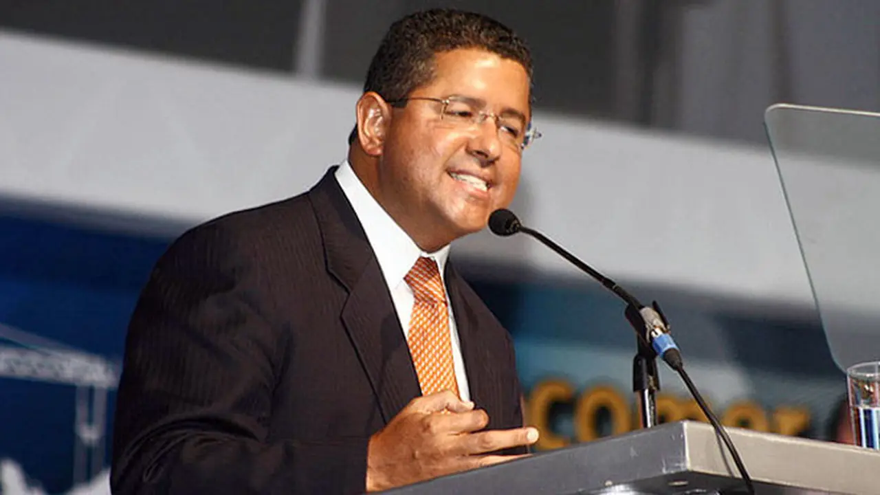 francisco-flores-140129c.jpg