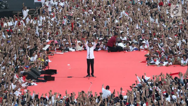 Gaya Pidato Jokowi Bakar Semangat Pendukung Konser Putih Bersatu