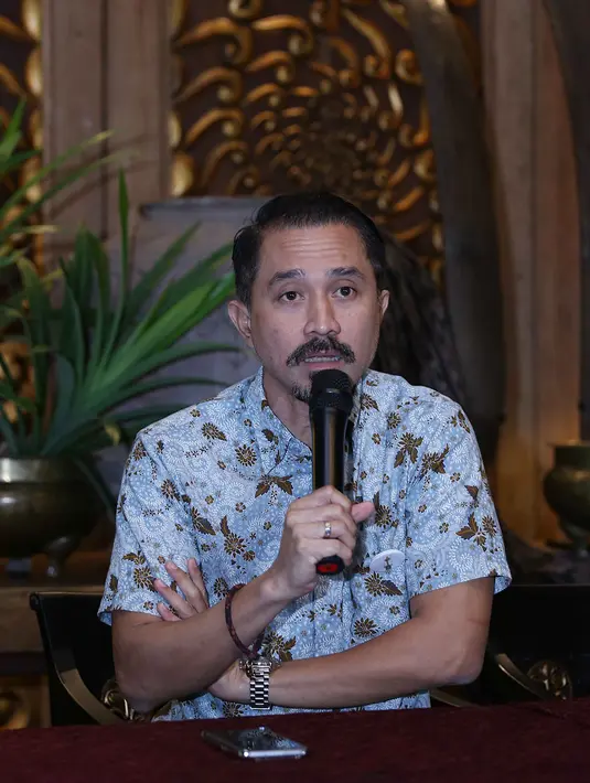 Dua kategori baru rencananya akan ditambahkan dalam FFI 2016 ini. Yakni Soundtrack dan mencoba membuat kategori Best ASEAN Movie. Lukman Sardi menambahkan, kategori Best ASEAN Movie untuk membuka jaringan baru internasional. (Nurwahyunan/Bintang.com)