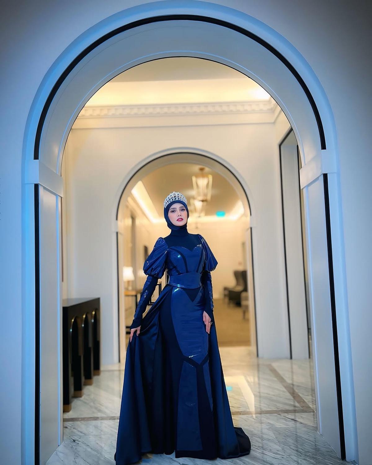 Potret Terbaru Mulan Jameela Ala Princess, Netizen: Kayak Barbie Dihijabin