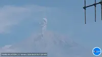Gunung Semeru Erupsi Berentet Kamis Pagi, Kolom Abu Capai 1.100 Meter