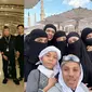 Atta Berangkat Susul keluarga Gen Halilintar Hunting Lalilatul Qadar ke Makkah (Sumber: Instagram/attahalilintar dan genifaruk)
