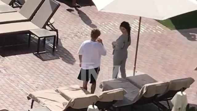 [Bintang] Selena Gomez dan Justin Bieber