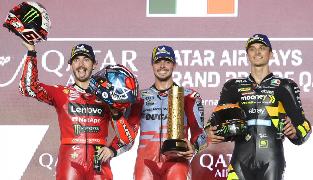 Sedangkan Jorge Martin mutlak harus memenangkan MotoGP Valencia. Dia harus lebih beruntung lagi dengan ban dan berharap Bagnaia mengalami kesialan saat balapan di sirkuit Ricardo Tormo pekan depan. (AP Photo/Hussein Sayed)