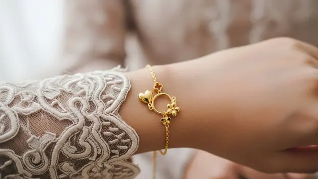 Model Gelang Emas Hollow Elegan untuk Kondangan