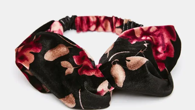 [Bintang] Tutupi Bad Hair Day dengan 5 Aksesoris Seharga Dibawah 200 Ribu