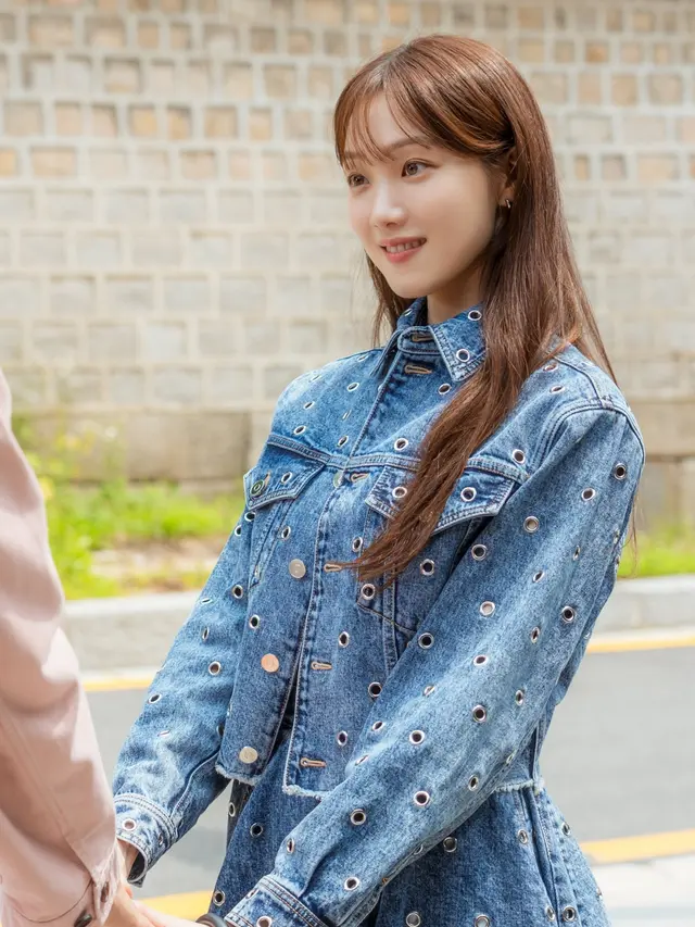 Lee Sung Kyung - Doctor Slump