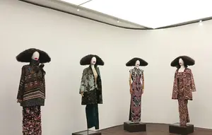 Ivan Gunawan Hadirkan Nusanova 2.0 Sekar Jagat, Eksplorasi Batik Madura dalam Fashion Installation