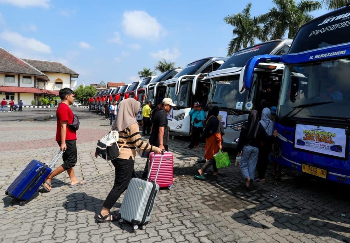 Rampcek di Terminal Mangkang Semarang: 5 Persen Angkutan Penumpang Belum Penuhi Standar