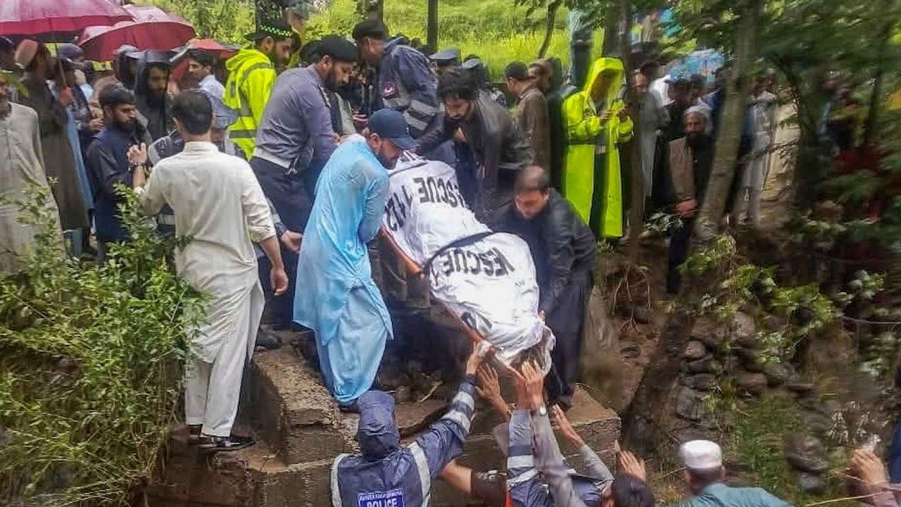 FOTO: Banjir dan Longsor Tewaskan 164 Orang di Pakistan, Hujan Lebat Masih Mengancam