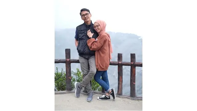 Tak cuma ganteng, kakak Lesti ini juga jago dalam fotografi lho.