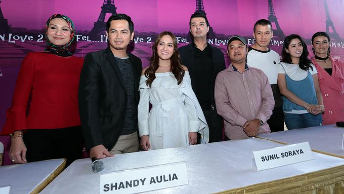 Alasan Film Eiffel I'm In Love 2 Pertahankan Pemain Lama ...