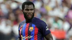 Dalam beberapa musim terakhir Barcelona mendapatkan banyak pemain dengan status gratisan meski masih memiliki nilai pasar tinggi pada saat direkrut. Terbaru, pada bursa transfer musim panas 2022/2023 pun Blaugrana baru saja mendapatkan 2 pemain serupa. Berikut ini daftar 6 pemain Barcelona yang didatangkan secara gratis dengan nilai pasar tertinggi. (AFP/Getty Images/Ethan Miller)
