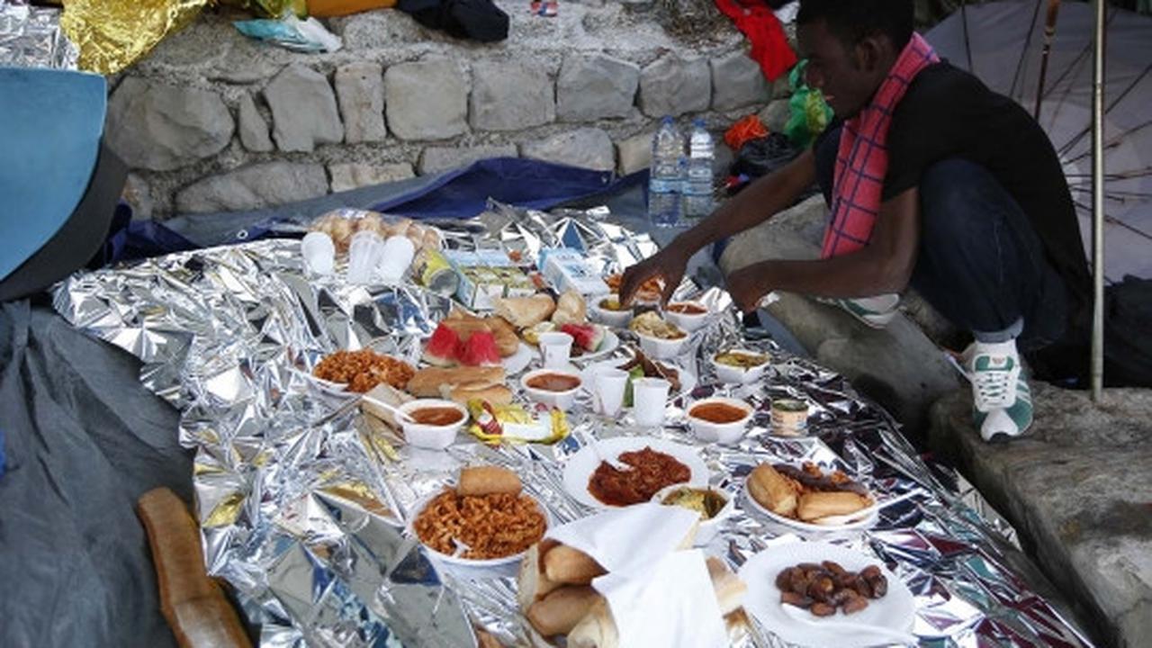 Kebersamaan imigran muslim jalani Ramadan di perbatasan Italia