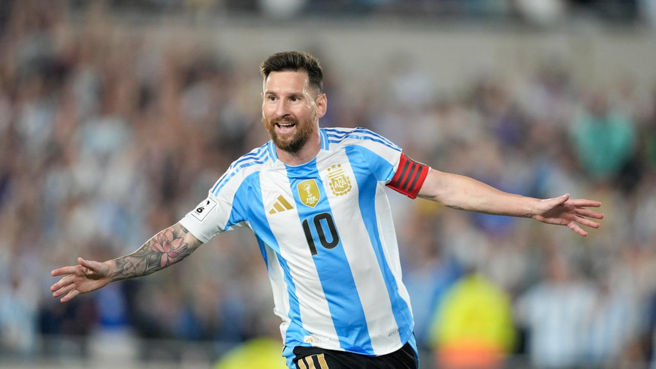 Foto: Parade Aksi dan Gol Lionel Messi Saat Membawa Argentina Pesta Gol ke Gawang Bolivia
