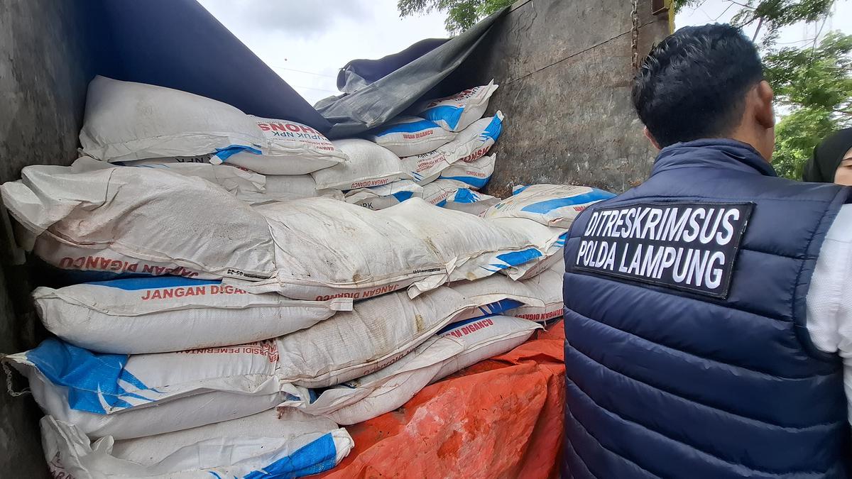 Begini Akal-akalan 3 Tersangka Jual Ratusan Ton Pupuk Subsidi di Lampung Sampai Raup Untung Rp500 Juta