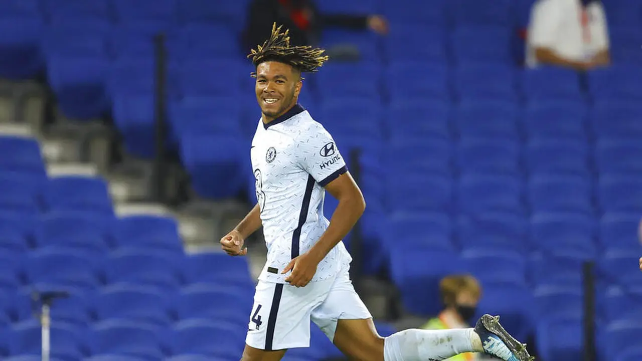 Chelsea Berjaya di Kandang Brighton and Hove Albion