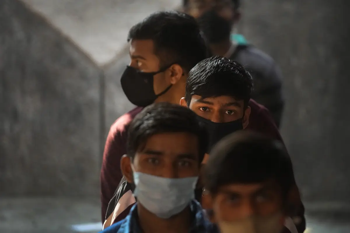 India Mulai Vaksinasi Remaja Saat Kasus Covid-19 Melonjak