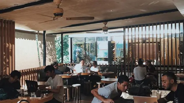 Tempat Ngopi di Woodpecker (Sumber: Instagram @woodpeckerjkt)