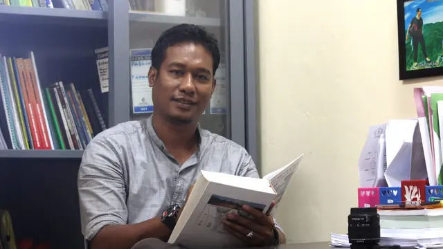 Ahli Vulkanologi, Endapan Mineral, dan Geokimia Universitas Jenderal Soedirman (Unsoed), Purwokerto, Fadlin menilai aktivitas Gunung Slamet erat kaitannya dengan aktifnya lempeng di selatan Pulau Jawa. (Foto: Liputan6.com/Unsoed/Muhamad Ridlo)